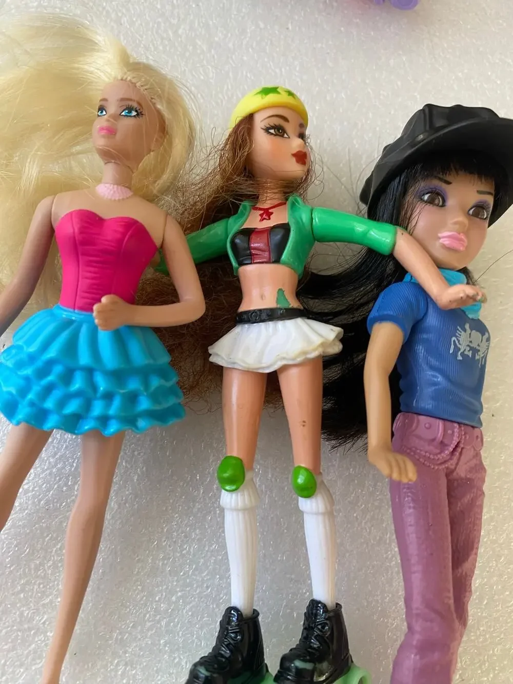 2007 Mattel Barbie McDonald's Happy Meal mini fashion and roller-skating figures